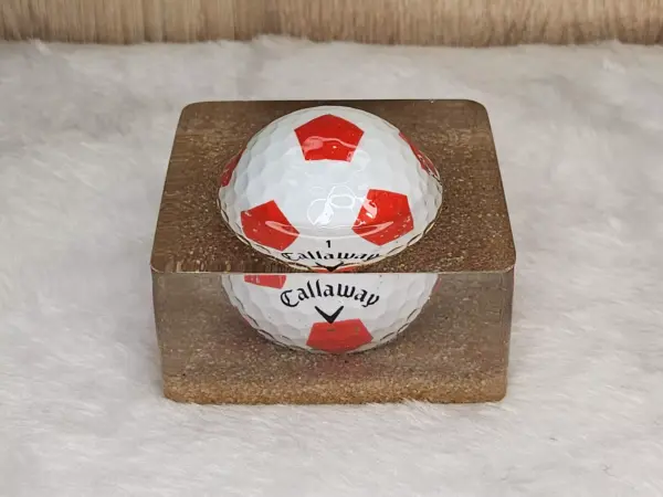 Golfový míček v písku - Image 2